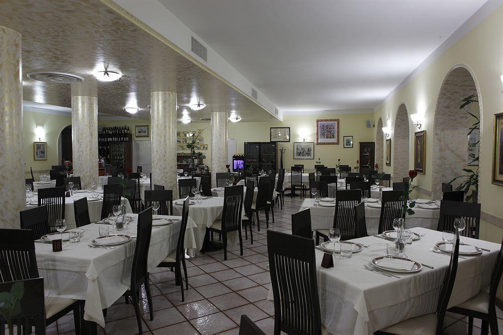 La Vecchia Fattoria Hotel 3*