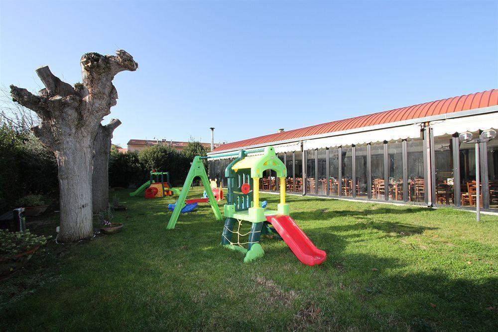 La Vecchia Fattoria Hotel 3*