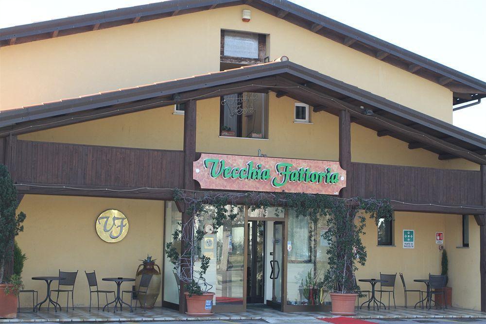 La Vecchia Fattoria Loreto