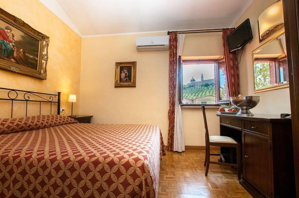 La Vecchia Fattoria Loreto